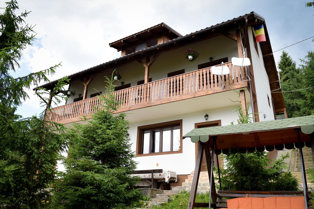 Готель Casa Edy Колібіца Екстер'єр фото