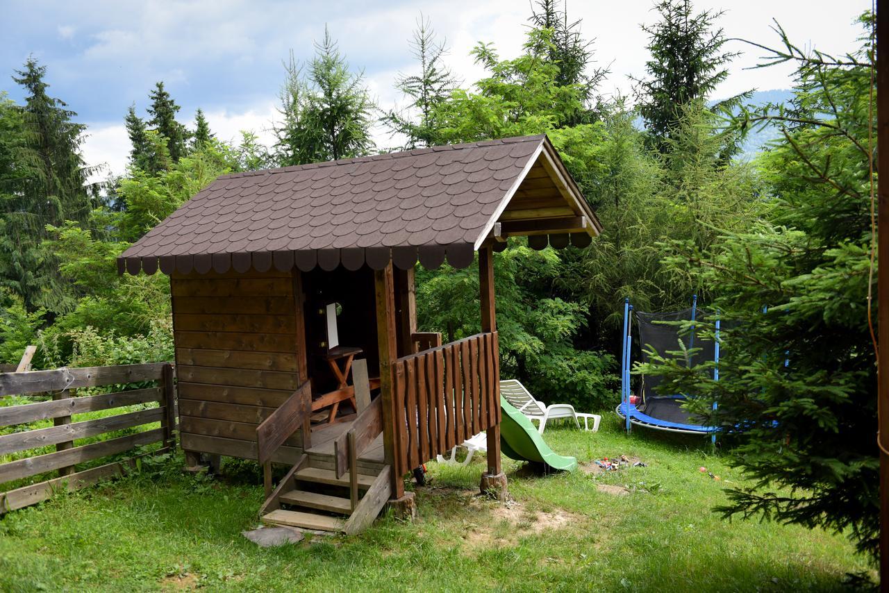Готель Casa Edy Колібіца Екстер'єр фото